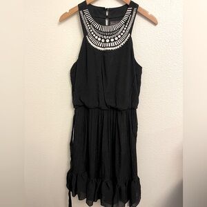 Embroidered Luxology black and white size small dress with belt
